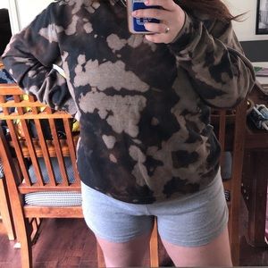Bleached sweatshirt